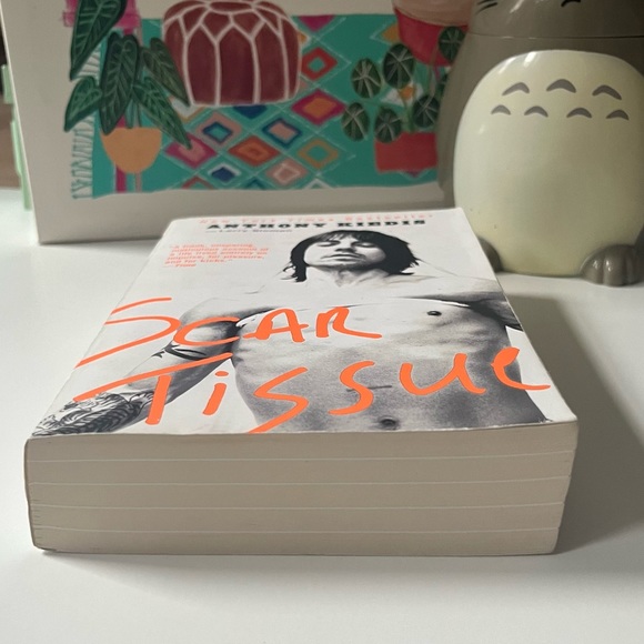 memoir book “Scar Tissue” by Anthony Kiedes from Red Hot Chili Peppers - Picture 11 of 12